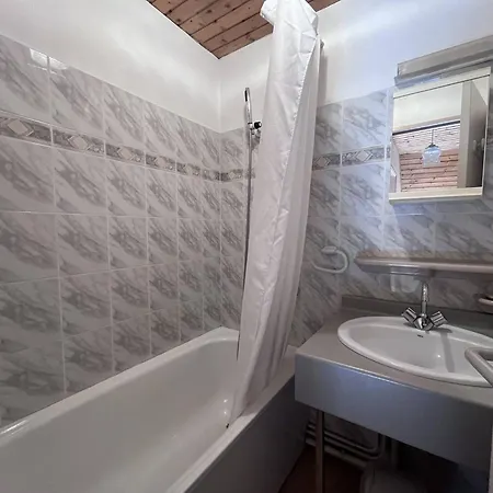Appartement Familial A Avec Spacieuses - Fr-1-812-58